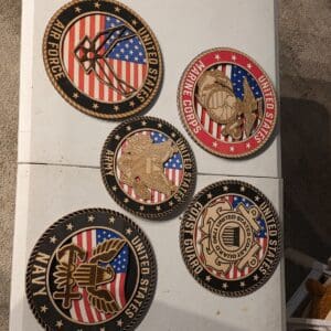 Decorative military service plaques arrangement